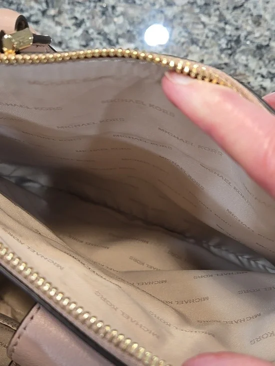 Michael Kors Reagan Signature Brown Medium Satchel - Picture 13 of 14